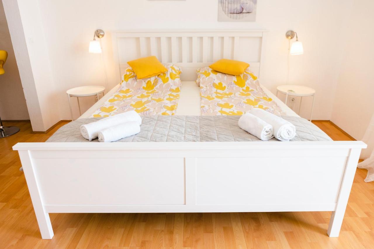 Studio-Appartements Emwey Trogir Luaran gambar