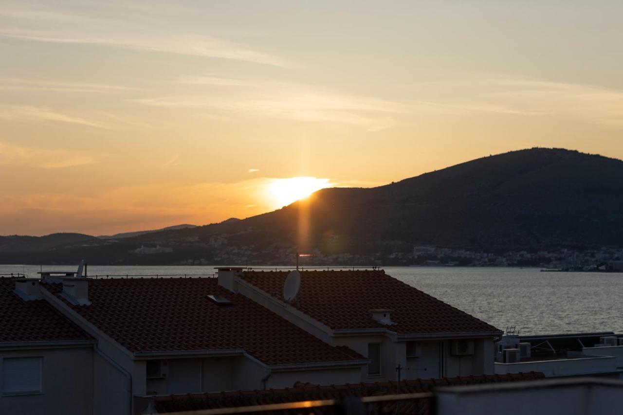 Studio-Appartements Emwey Trogir Luaran gambar